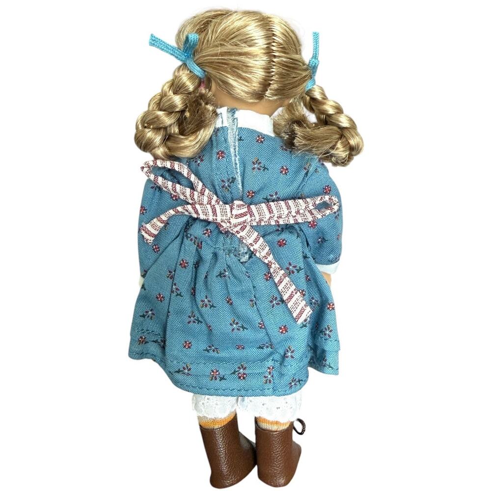The American Girls Collection Kirsten Mini 6" Doll in Box with Book - Picture 4 of 8